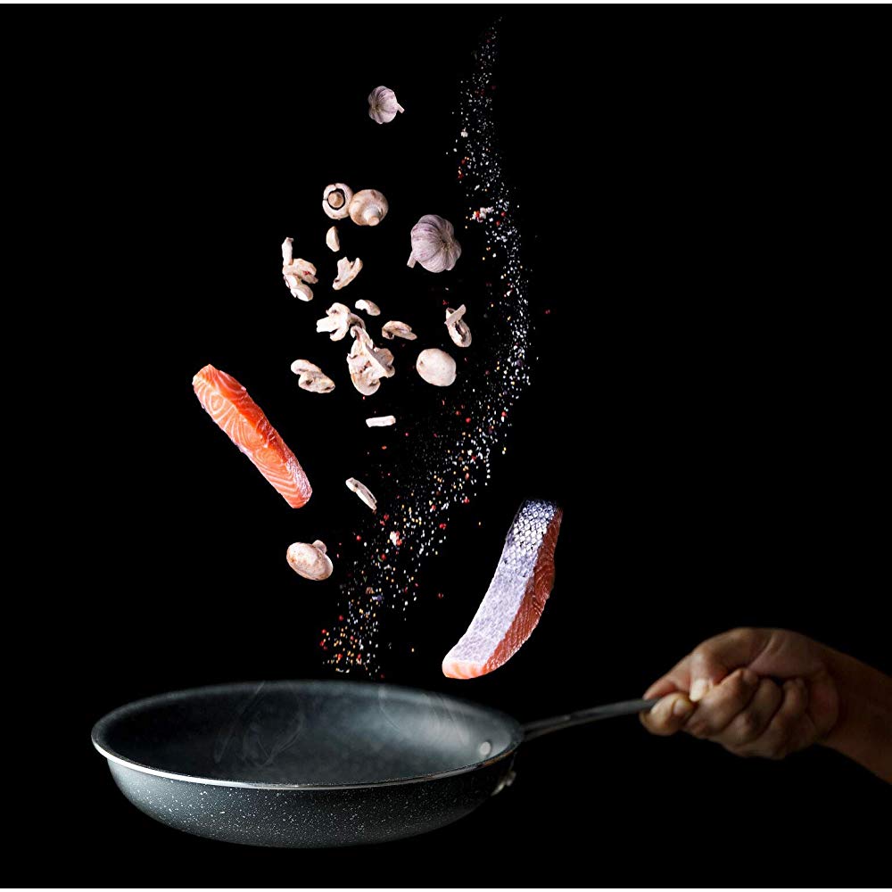 Graniterock Triple Layer Nonstick fry pan with Titanium Round