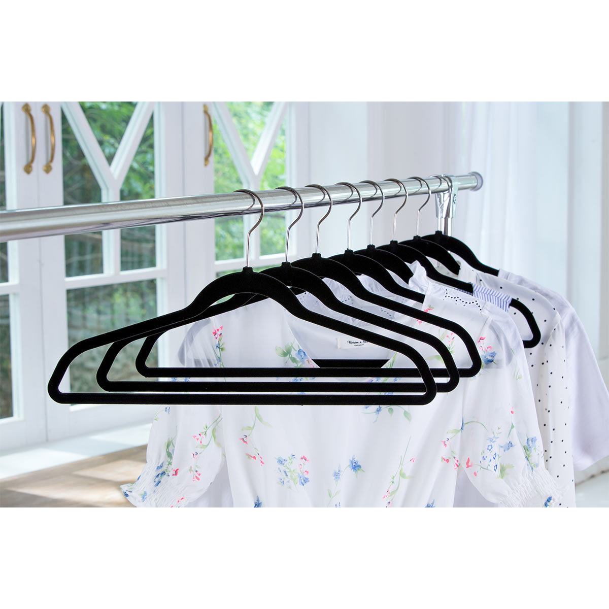 Flocked NonSlip Space Saving Clothes Hangers 50 Pack Nortram Retail